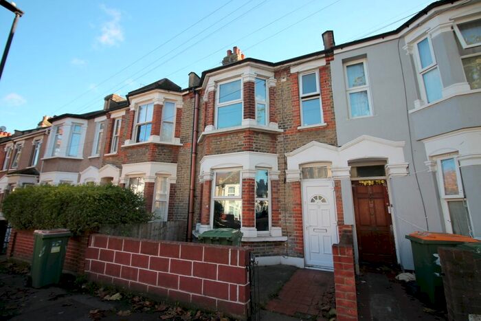 5 Bedroom Terraced House To Rent In Strone Road, London, E12