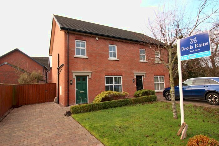 3 Bedroom Semi-Detached House For Sale In Magheralave Meadows, Lisburn, County Antrim, BT28