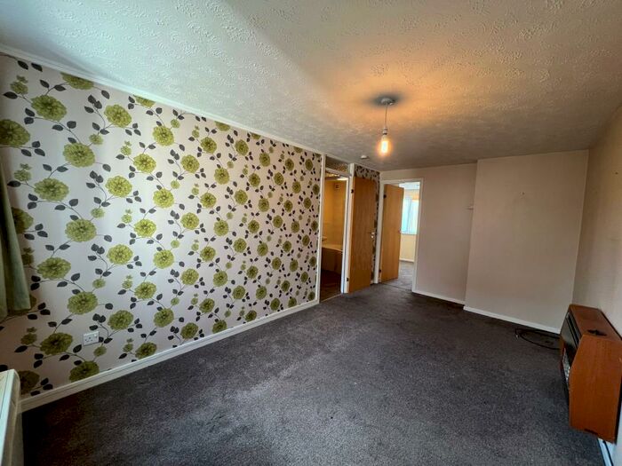 1 Bedroom Flat To Rent In Ainsdale Close, Coventry, CV6