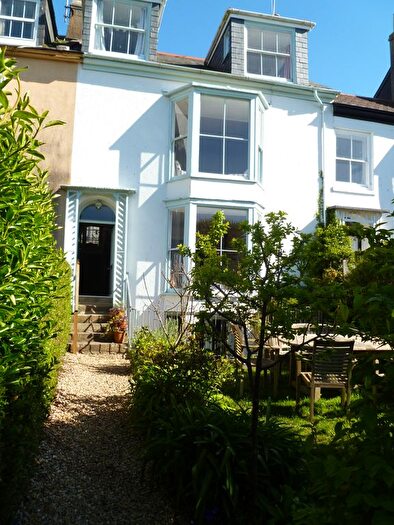 1 Bedroom Flat To Rent In Regent Terrace, Penzance, TR18