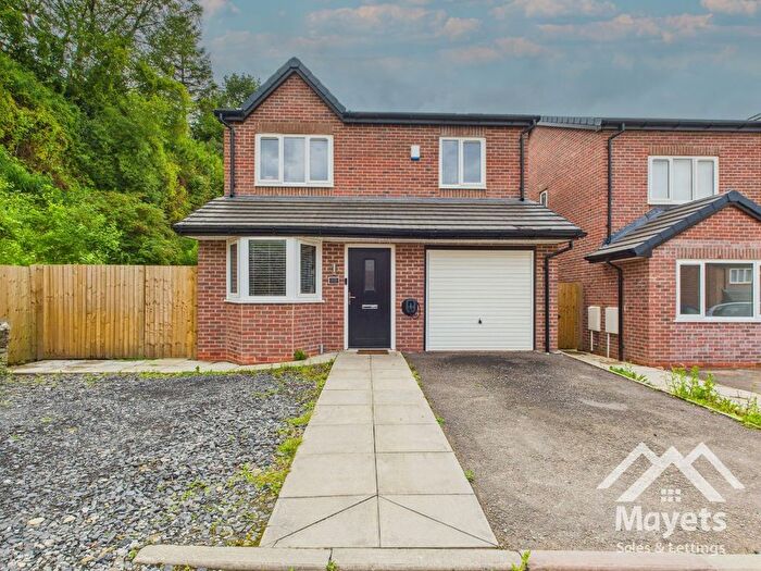 4 Bedroom Detached House For Sale In Meadowbrook Rise, Blackburn, BB2