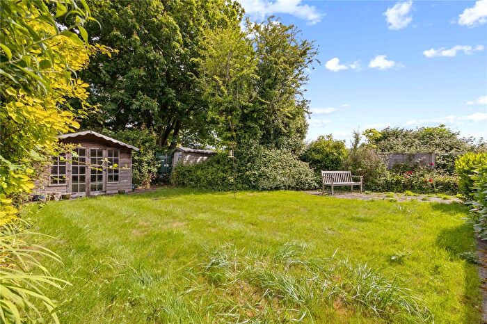 3 Bedroom Bungalow For Sale In Pescotts Close, Birdham, Chichester, West Sussex, PO20