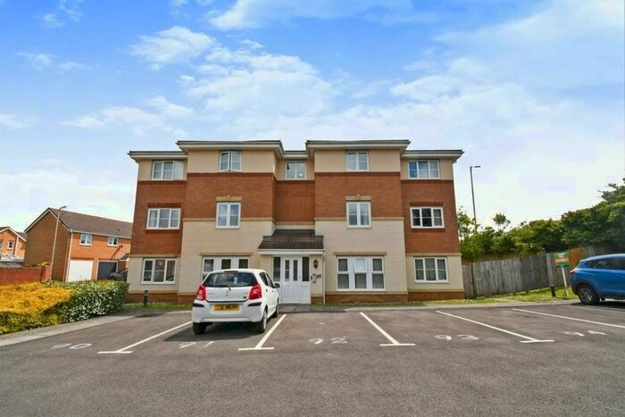 2 Bedroom Flat To Rent In Clos Springfield, Talbot Green, Pontyclun, CF72