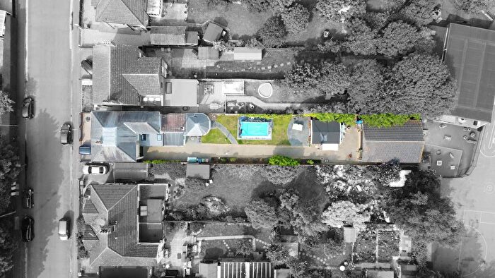 3 Bedroom Detached House For Sale In County Road, March, PE15