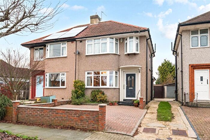 3 Bedroom Semi Detached House For Sale In Lodge Crescent, Orpington, BR6