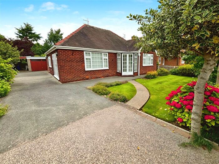 2 Bedroom Bungalow For Sale In Shaftesbury Avenue, Goole, DN14