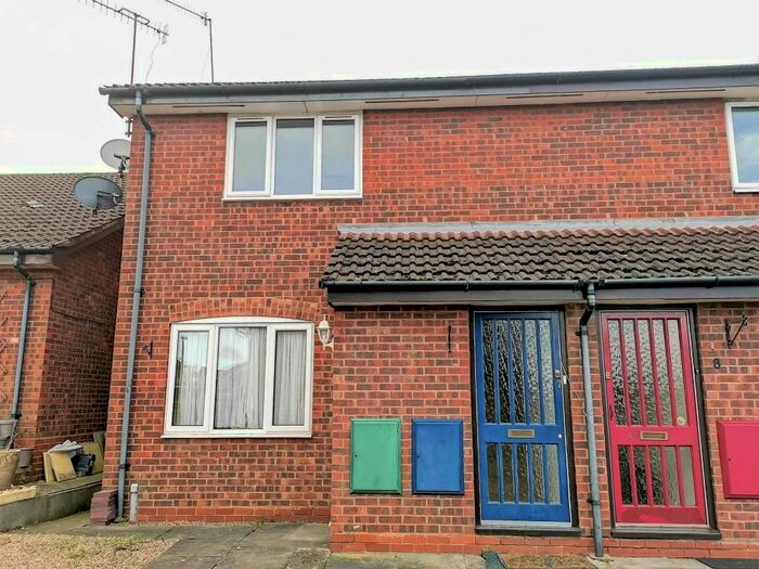 1 Bedroom Flat To Rent In Vintners Close, Worcester, WR4