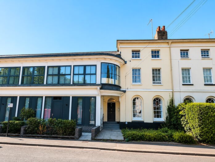 1 Bedroom Flat To Rent In North Road, Hertford, SG14