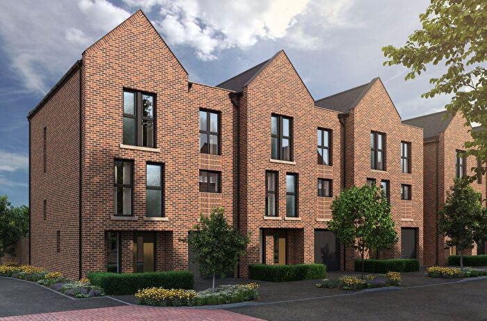 4 Bedroom Semi-Detached House For Sale In Brook House Place, Urmston, Trafford, M41