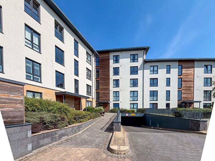 2 Bedroom Flat To Rent In Bridge Street, Portobello, Edinburgh, EH15