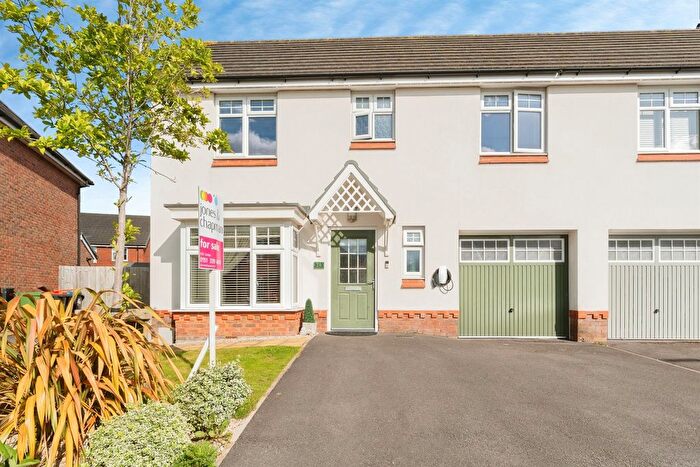 3 Bedroom Semi Detached House For Sale In Carson Avenue, Ellesmere Port, CH65