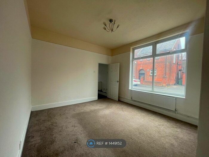 1 Bedroom Flat To Rent In Park Road, Coalville, LE67