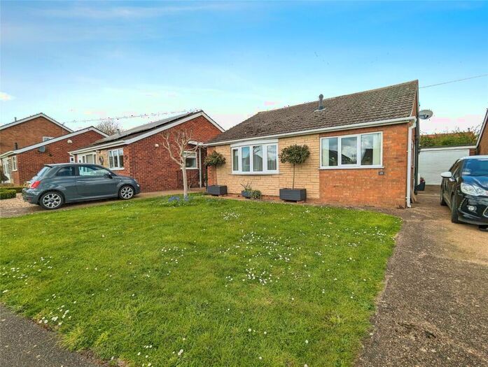3 Bedroom Bungalow To Rent In Rivehall Avenue, Welton, Lincoln, LN2