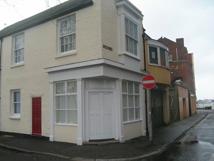 1 Bedroom Flat To Rent In Havant Street, Portsmouth, Hampshire, PO1
