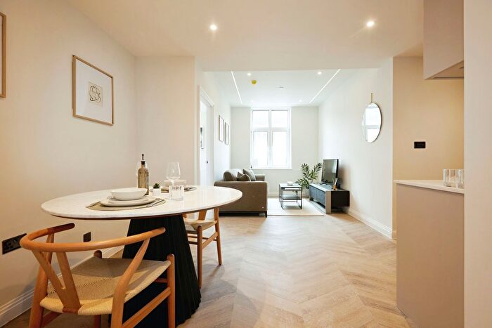 1 Bedroom Flat To Rent In Princes Street, Dorchester, DT1