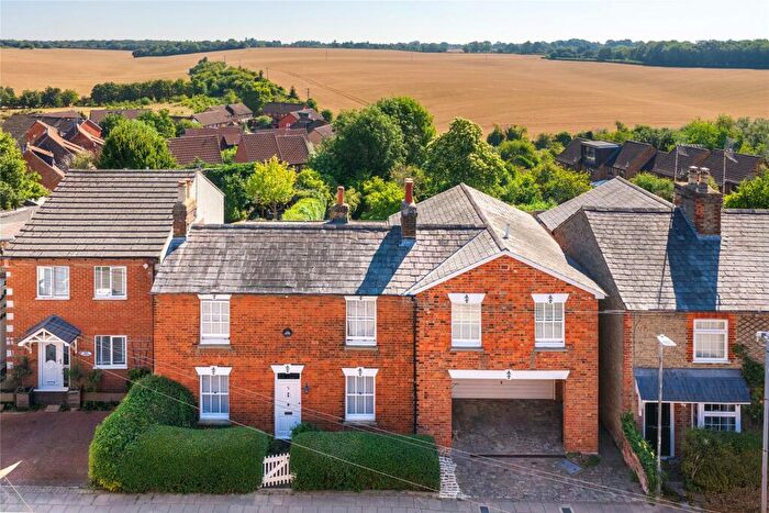 5 Bedroom Detached House For Sale In New Town, Codicote, Hitchin, Hertfordshire, SG4