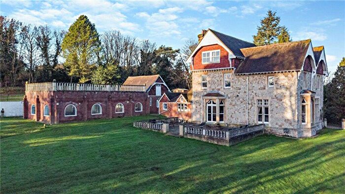 6 Bedroom Detached House For Sale In Hermitage Road, Higham, Rochester, ME3