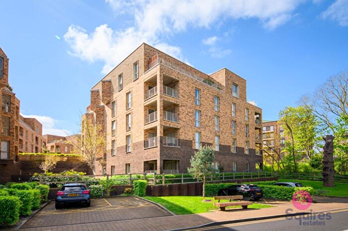 2 Bedroom Flat For Sale In Cornforth Lane, Lush House, NW7