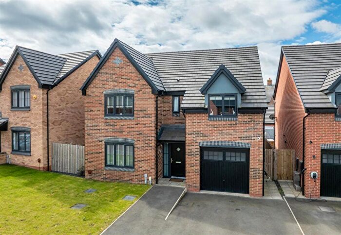 4 Bedroom Detached House For Sale In Goldcrest Road, Abbey Heights, NE15