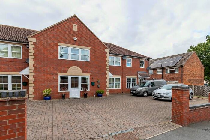 3 Bedroom Terraced House To Rent In Albion Hill, Epworth, Doncaster, DN9