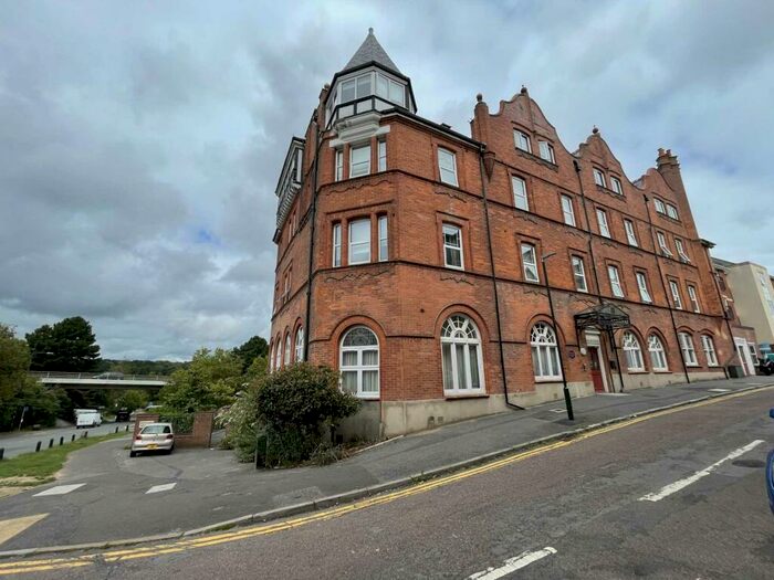 1 Bedroom Apartment To Rent In New Price!!! Westbourne, BH2