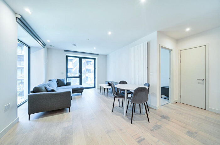 1 Bedroom Apartment To Rent In Shipwright Street, London, E16