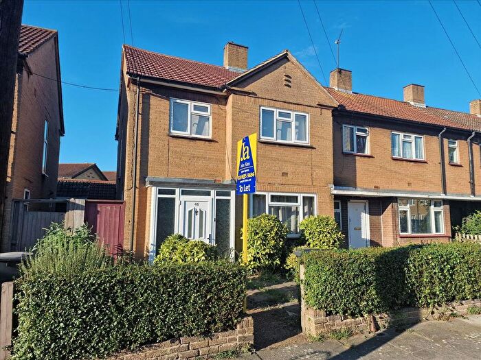 4 Bedroom End Of Terrace House To Rent In Knoyle Street, New Cross, London, SE14