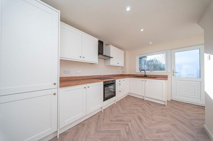 3 Bedroom Terraced House For Sale In Burnhouse Drive, Whitburn, Bathgate, EH47