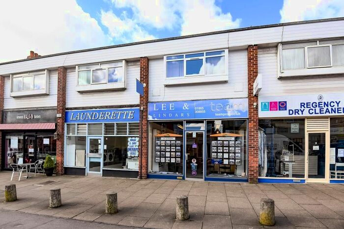 1 Bedroom Flat To Rent In Simon House, Windmill Road, OX3