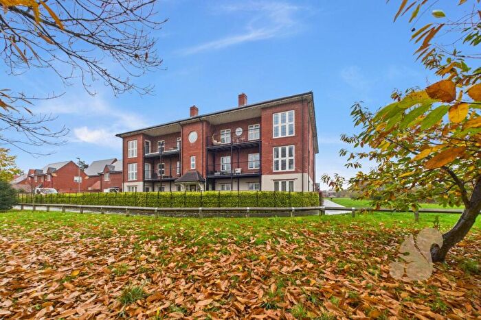 2 Bedroom Apartment For Sale In Fox Way, Colchester, CO4