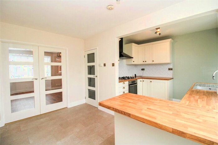 3 Bedroom Terraced House To Rent In Ferndale Road, Cheney Manor, Swindon, SN2