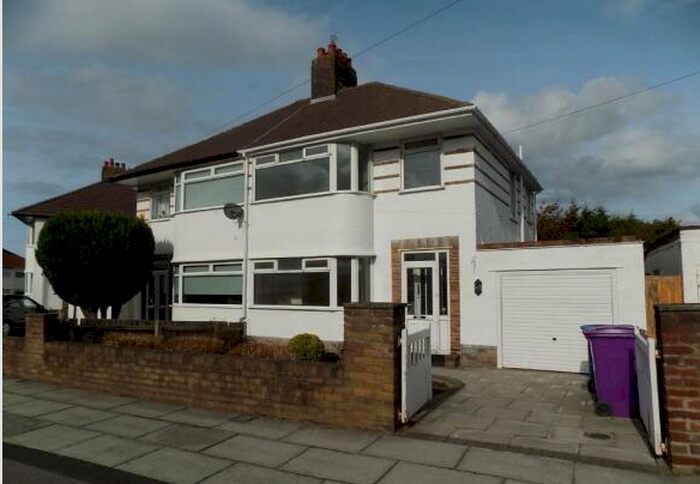 3 Bedroom House To Rent In North Barcombe Road, L16