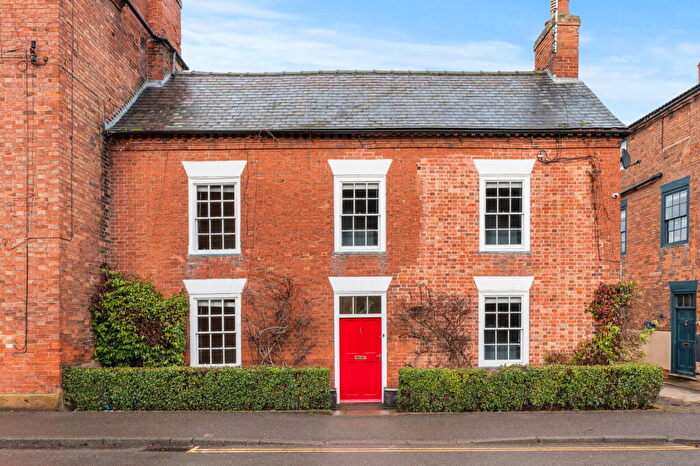 5 Bedroom Link Detached House To Rent In Church Street, Southwell, NG25