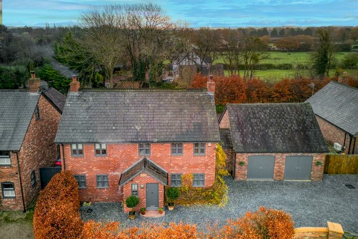 5 Bedroom Detached House For Sale In Long Lane, Saughall, Chester, CH1