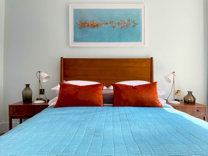 3 Bedroom Flat To Rent In Kensington High Street, London, W14