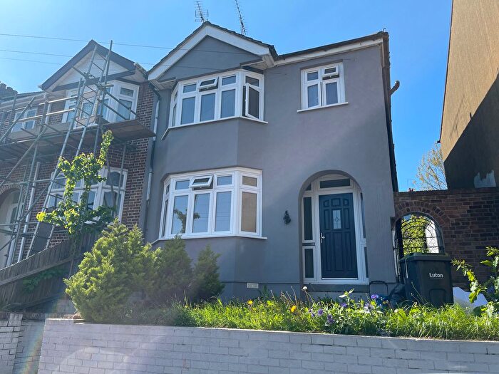 3 Bedroom End Of Terrace House To Rent In Cowper Street, Luton, LU1