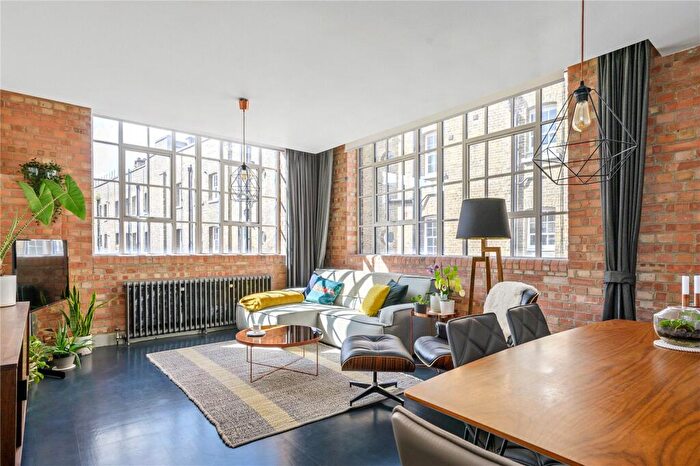 1 Bedroom Apartment To Rent In Goswell Road, London, EC1V