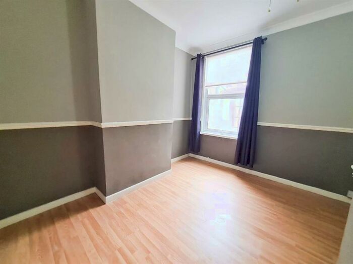 1 Bedroom Apartment To Rent In Clarence Road, Grays, RM17
