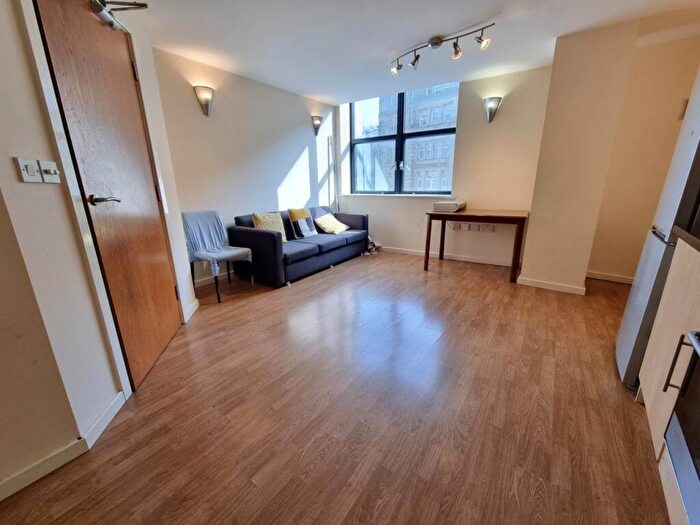 1 Bedroom Flat To Rent In Landmark House, City Centre, Bradford, BD1