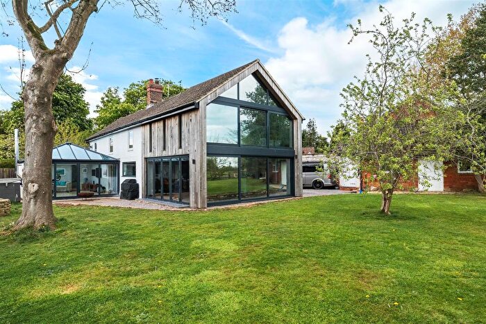 4 Bedroom Detached House For Sale In Dark Lane North, Steeple Ashton, BA14