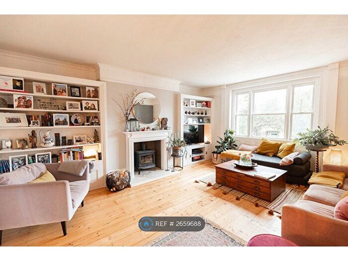 4 Bedroom Flat To Rent In Sandrock Road, Tunbridge Wells, TN2