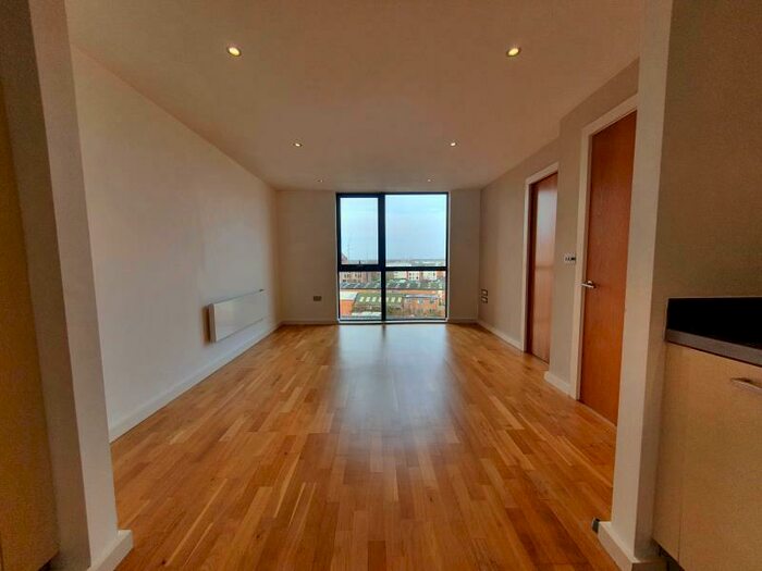 2 Bedroom Apartment To Rent In Apt . :: Flint Glass Wharf, M4