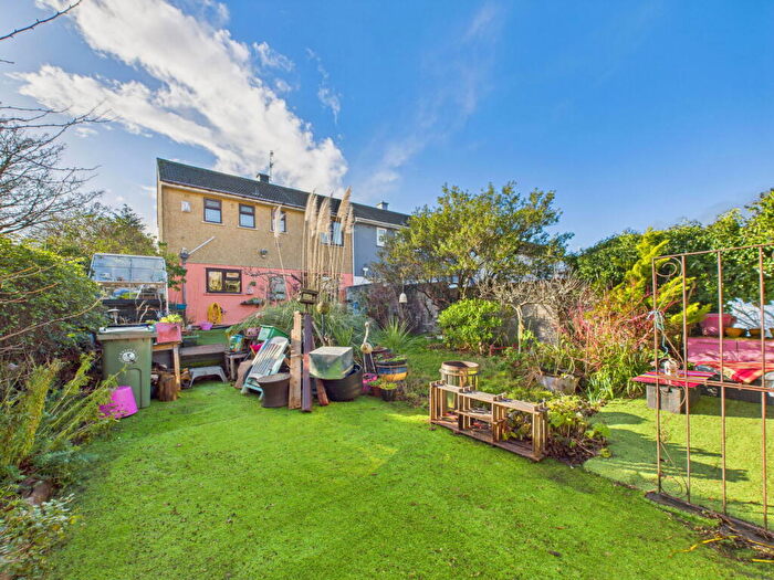 3 Bedroom End Of Terrace House For Sale In Ellfield Close, Highridge, Bristol, BS13