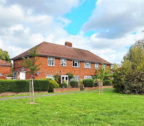 2 Bedroom Maisonette To Rent In Edward Road, Northolt, UB5