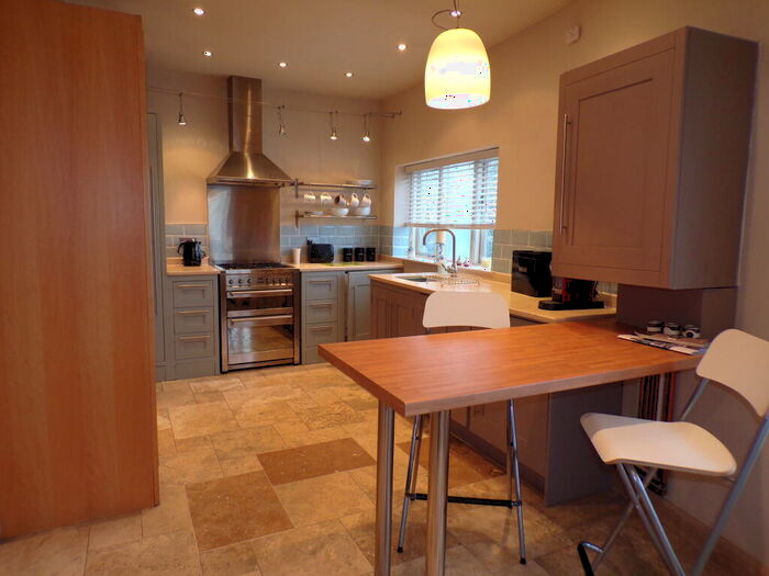 2 Bedroom Apartment To Rent In London Road, Hazel Grove, SK7