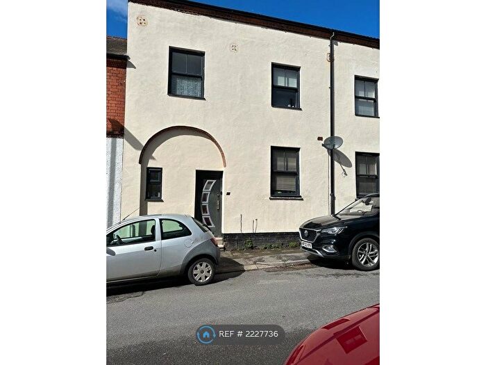 3 Bedroom Terraced House To Rent In Queen Street, Barwell, Leicester, LE9