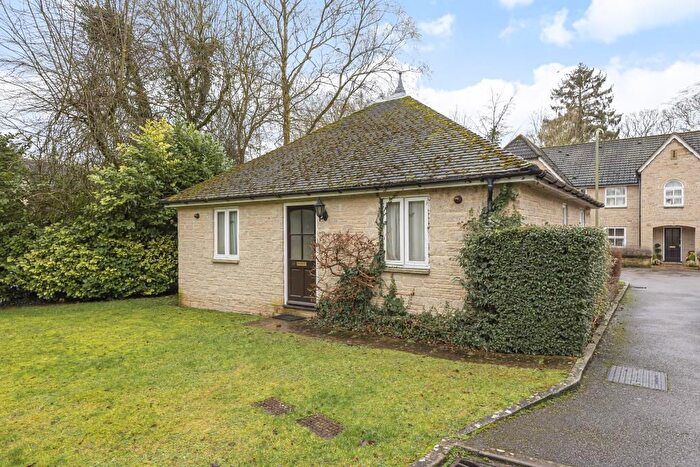 2 Bedroom Detached Bungalow To Rent In Headington, Oxford, OX3