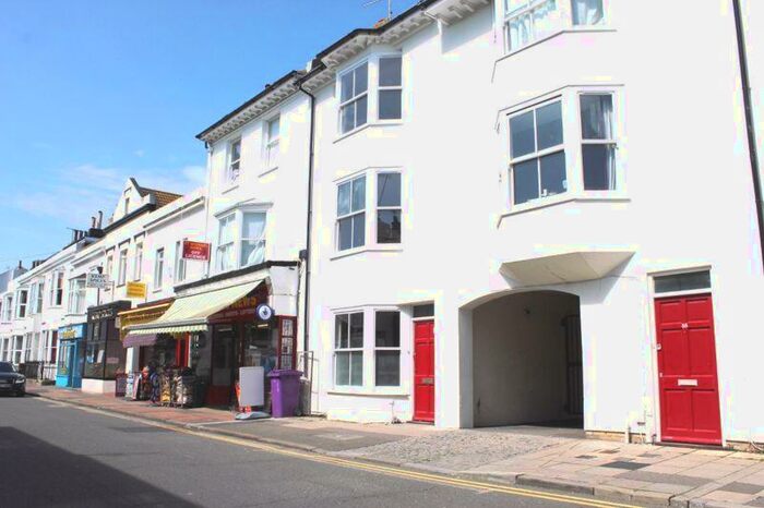 6 Bedroom End Of Terrace House To Rent In St. Georges Road, Brighton, BN2