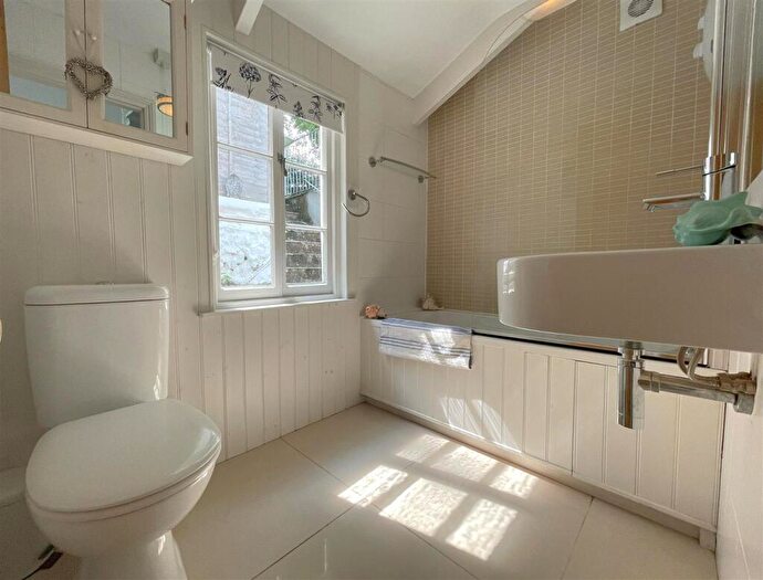 3 Bedroom Terraced House For Sale In Daglands Road, Fowey, PL23