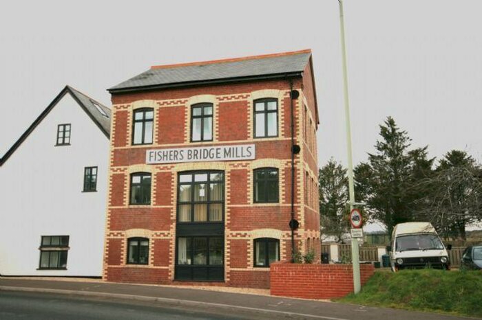 2 Bedroom Flat To Rent In Bridge Hill, Topsham, Exeter, EX3